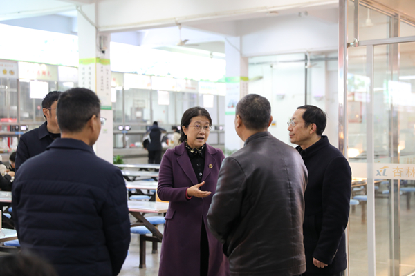 1701660620617823.jpg eq1a2548.jpg