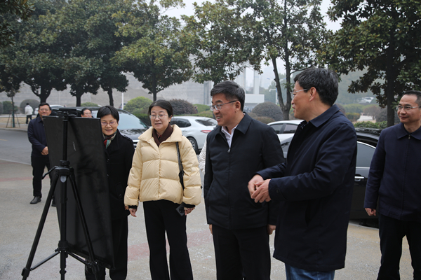 1703835450757080.jpg eq1a2798.jpg